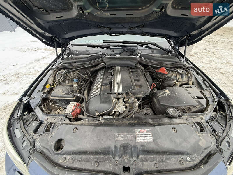 Седан BMW 5 Series 2004 в Каменец-Подольском