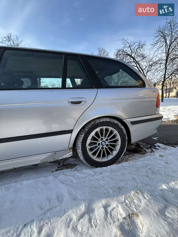 Универсал BMW 5 Series 1999 в Киеве