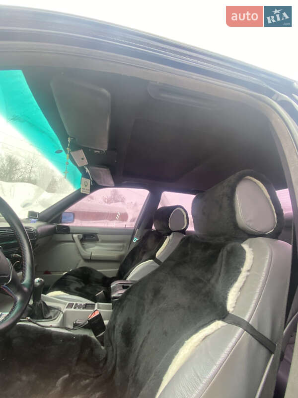 Седан BMW 5 Series 1993 в Львове