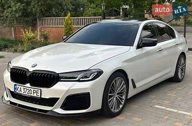 Седан BMW 5 Series 2017 в Львові
