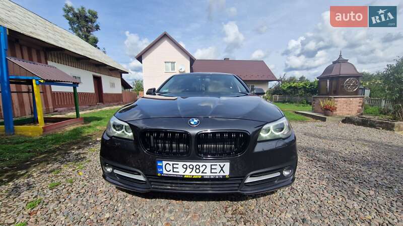 Седан BMW 5 Series 2015 в Чернівцях