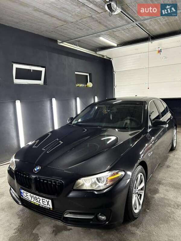 Седан BMW 5 Series 2015 в Чернівцях