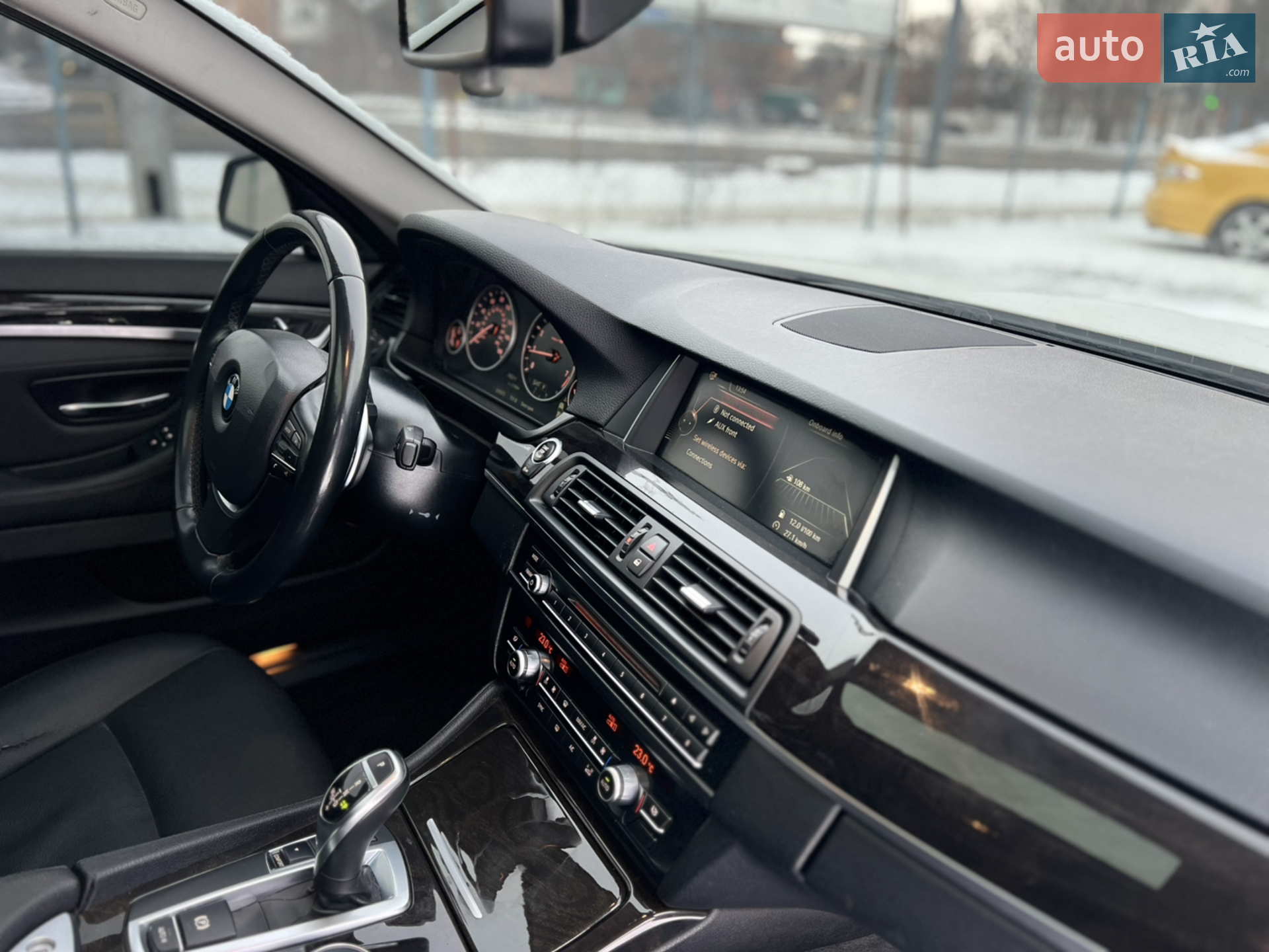2016 BMW 5er - мініатюра 26