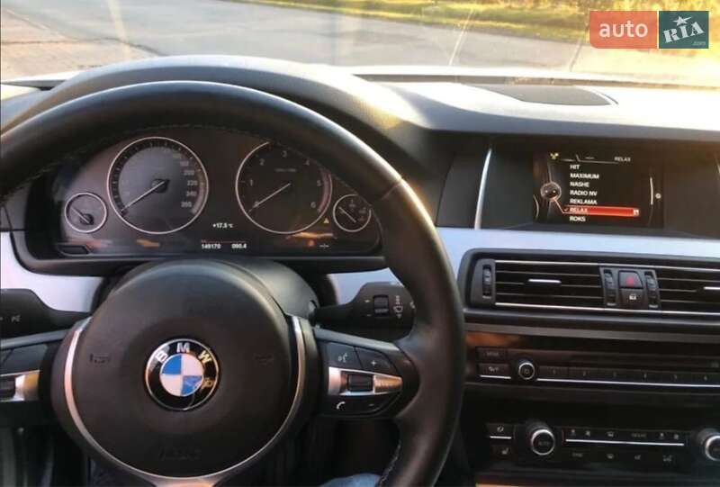 Седан BMW 5 Series 2016 в Ровно