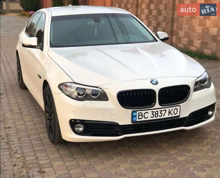Седан BMW 5 Series 2016 в Ровно