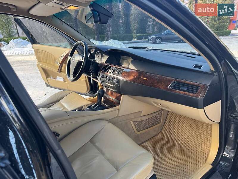 Седан BMW 5 Series 2006 в Нетешине фото 12 Седан BMW 5 Series 2006 в Нетешине