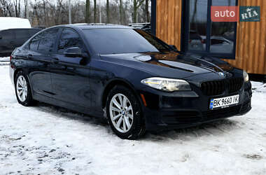 Седан BMW 5 Series 2014 в Ровно