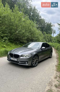 Седан BMW 5 Series 2016 в Черновцах