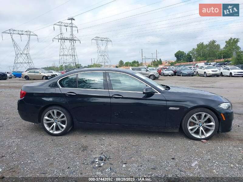 Седан BMW 5 Series 2013 в Львове