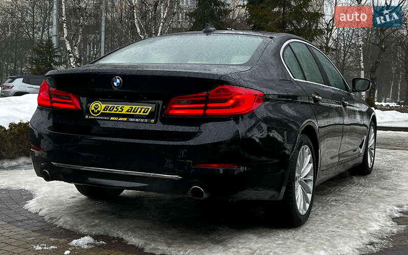 Седан BMW 5 Series 2017 в Львове