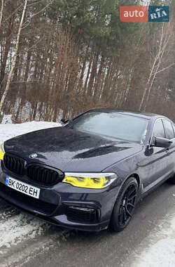 Седан BMW 5 Series 2017 в Сарнах