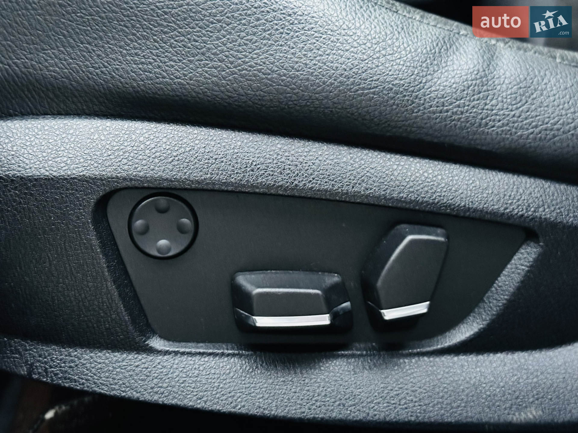2011 BMW 5er - мініатюра 13