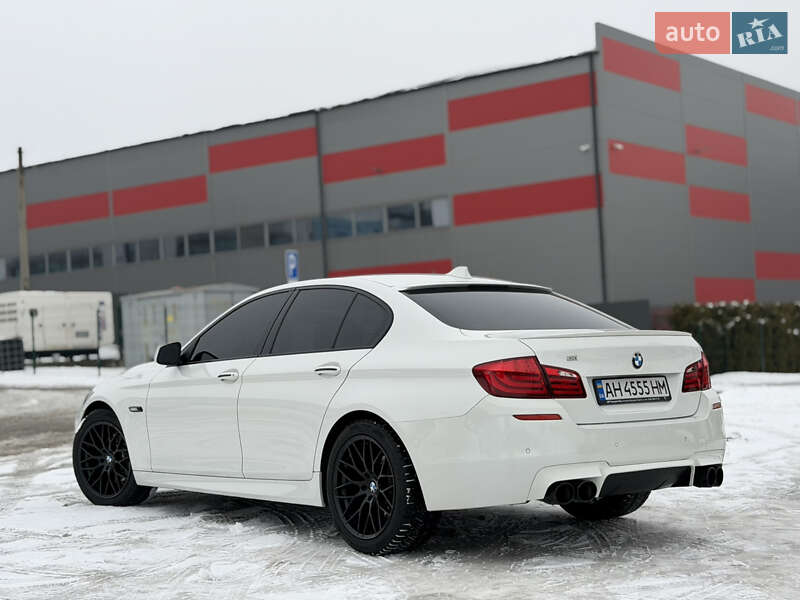 Седан BMW 5 Series 2012 в Киеве