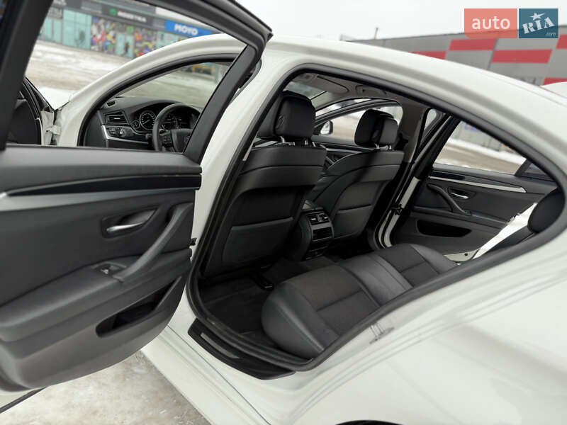 Седан BMW 5 Series 2012 в Киеве