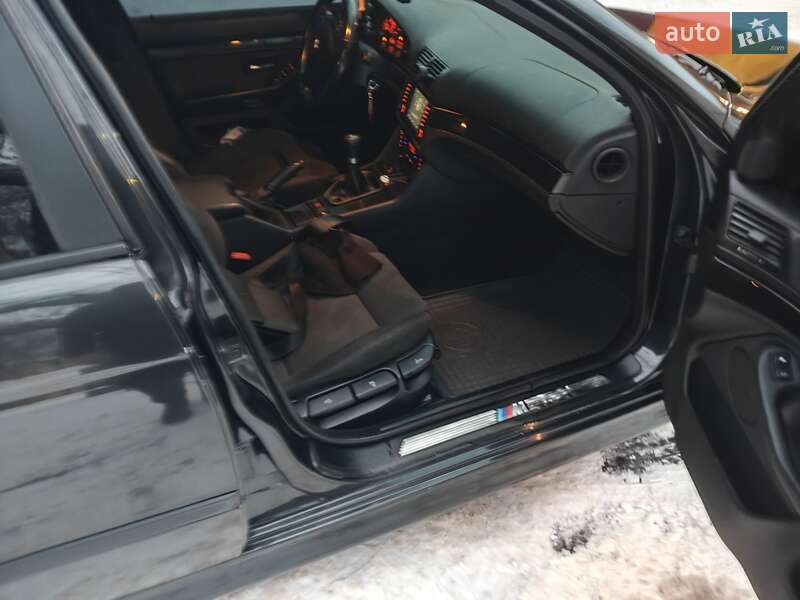 Седан BMW 5 Series 2001 в Одессе