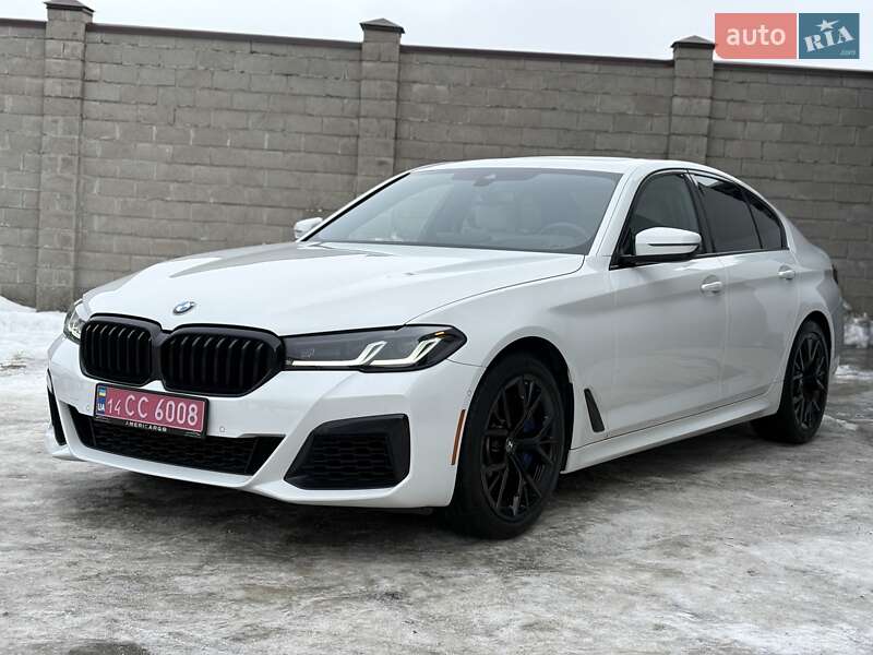 Седан BMW 5 Series 2022 в Львове