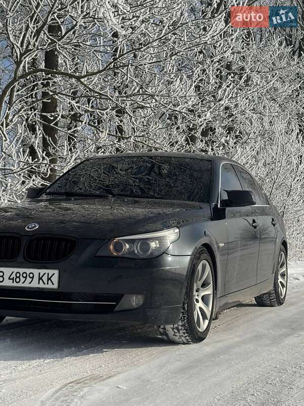 Седан BMW 5 Series 2007 в Виннице