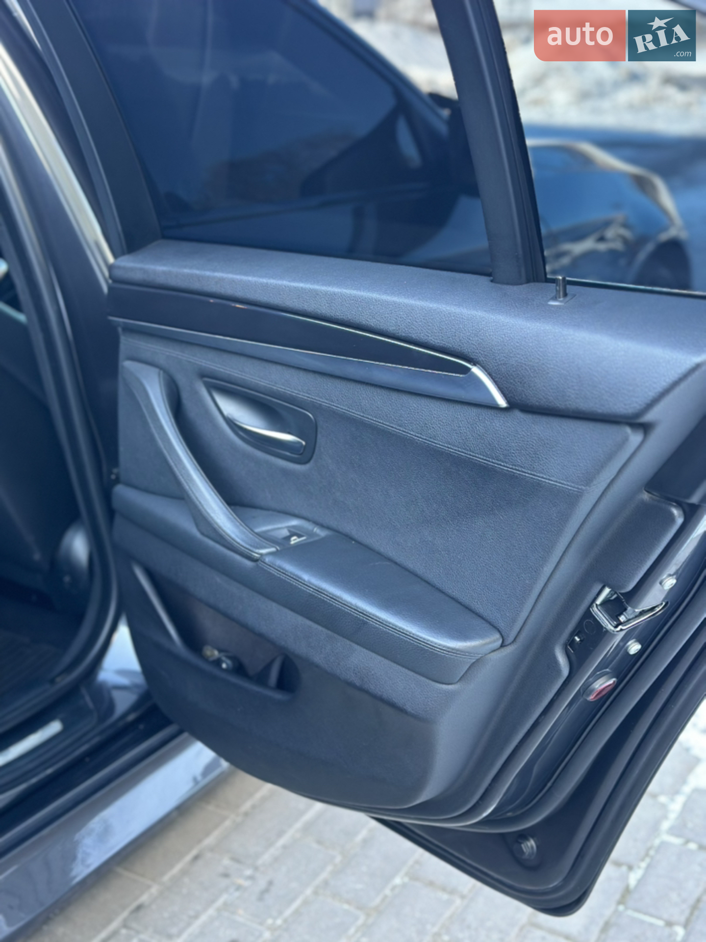 2010 BMW 5er - мініатюра 31