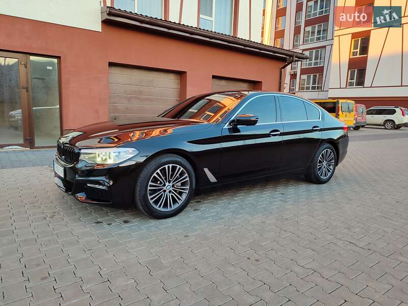 Седан BMW 5 Series 2018 в Ивано-Франковске