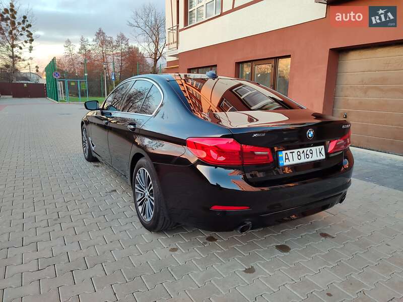 Седан BMW 5 Series 2018 в Ивано-Франковске