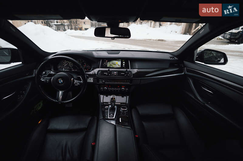 Седан BMW 5 Series 2013 в Львове