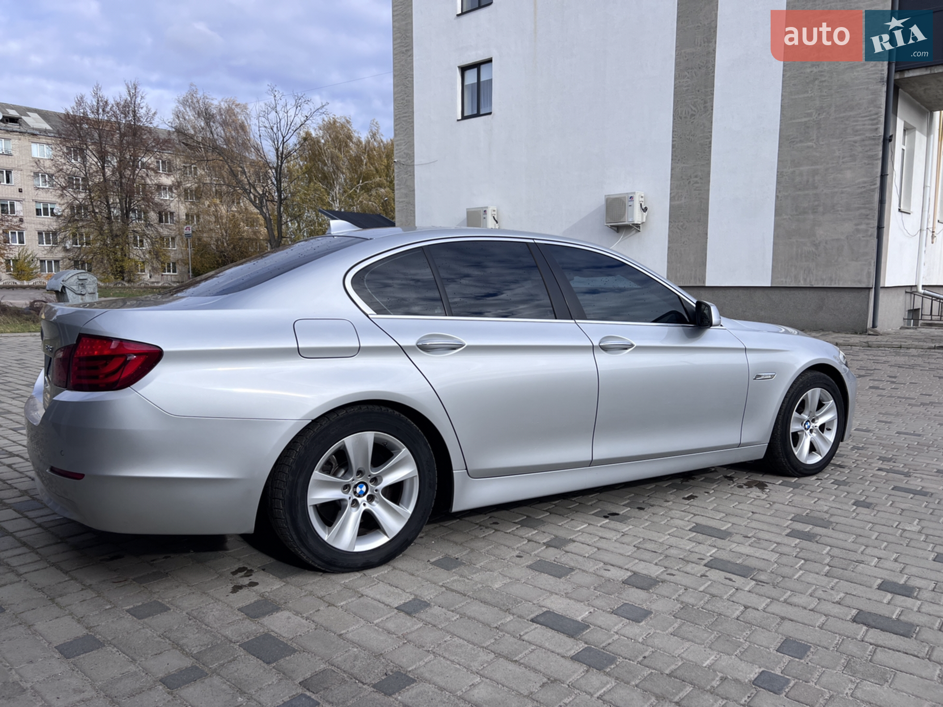 2011 BMW 5er - мініатюра 4