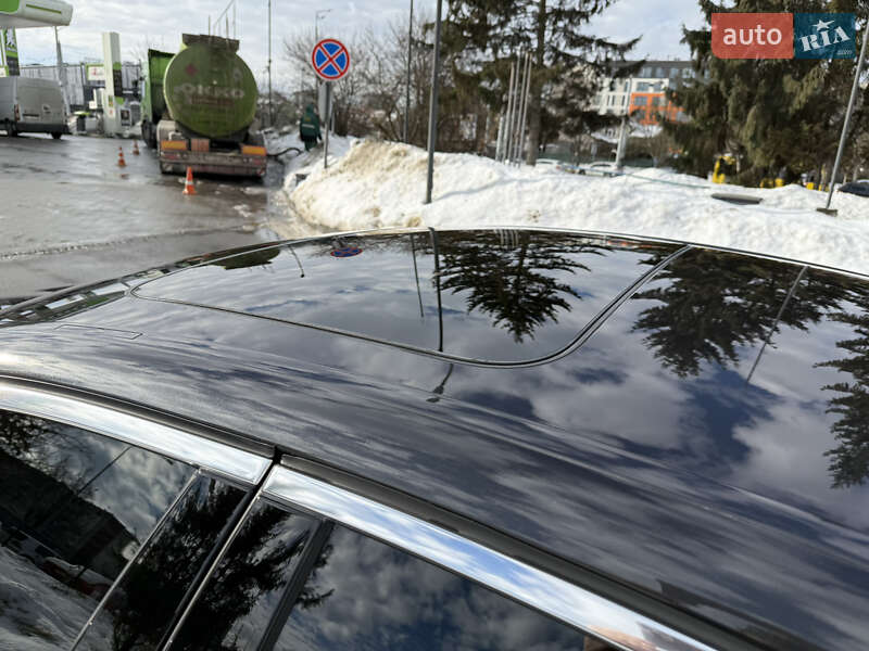 Седан BMW 5 Series 2019 в Львове