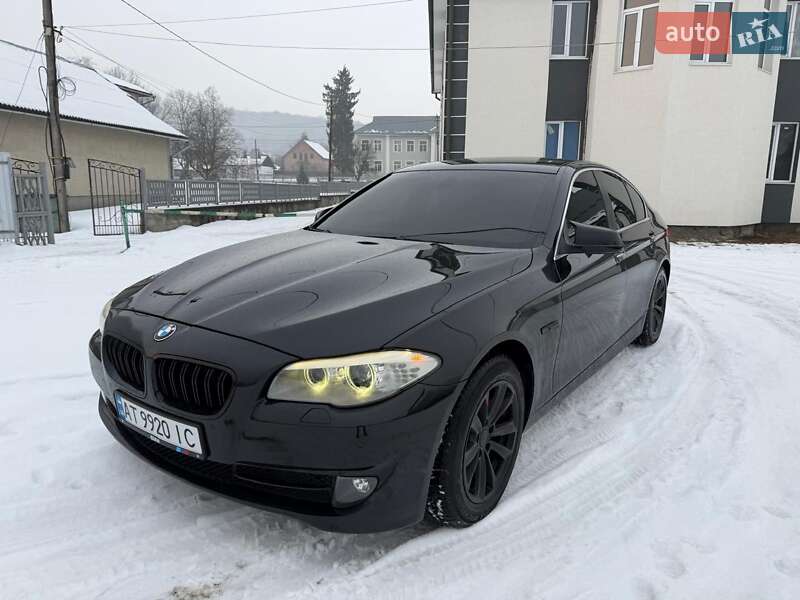 BMW 5 Series 2011 BMW 5 Series 2011