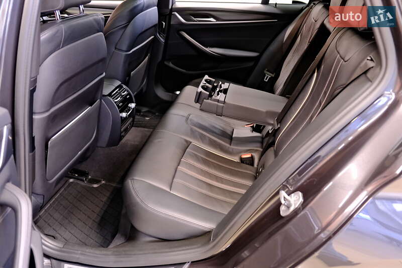 Универсал BMW 5 Series 2021 в Одессе