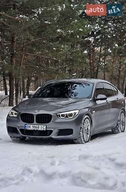 Седан BMW 5 Series 2016 в Вараші