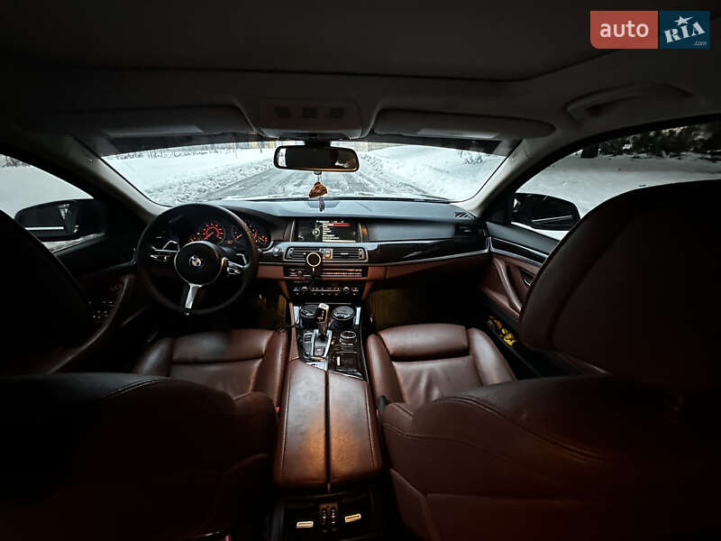 Седан BMW 5 Series 2014 в Ровно