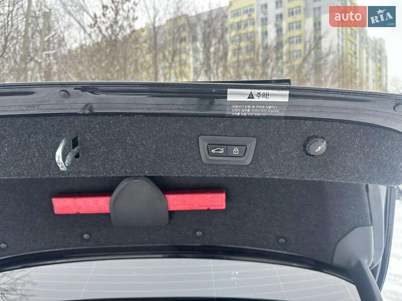 Седан BMW 5 Series 2020 в Киеве фото 25 Седан BMW 5 Series 2020 в Киеве