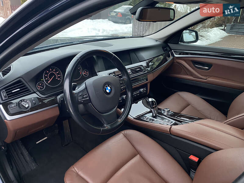 Седан BMW 5 Series 2011 в Стрые