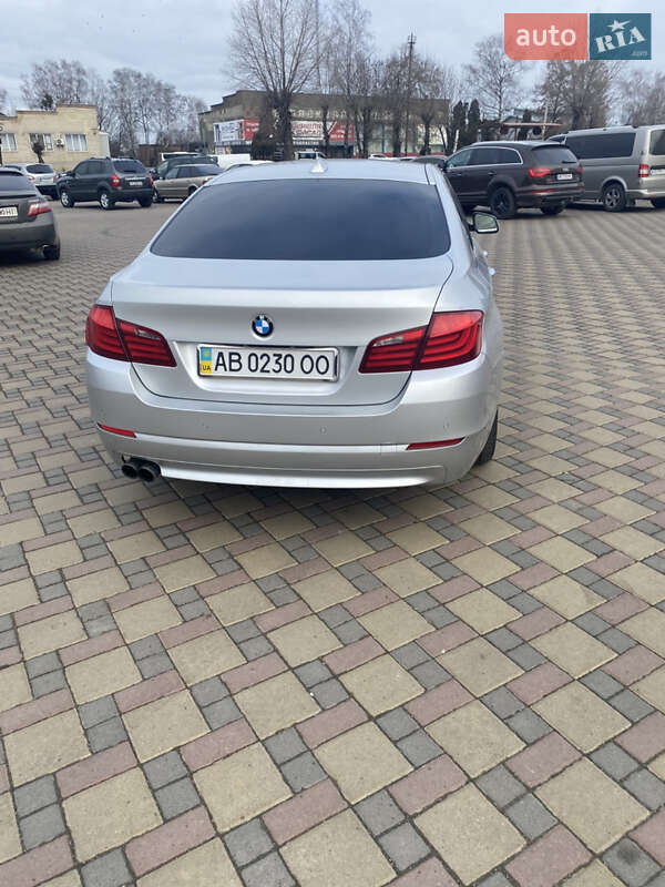 Седан BMW 5 Series 2012 в Гайсине