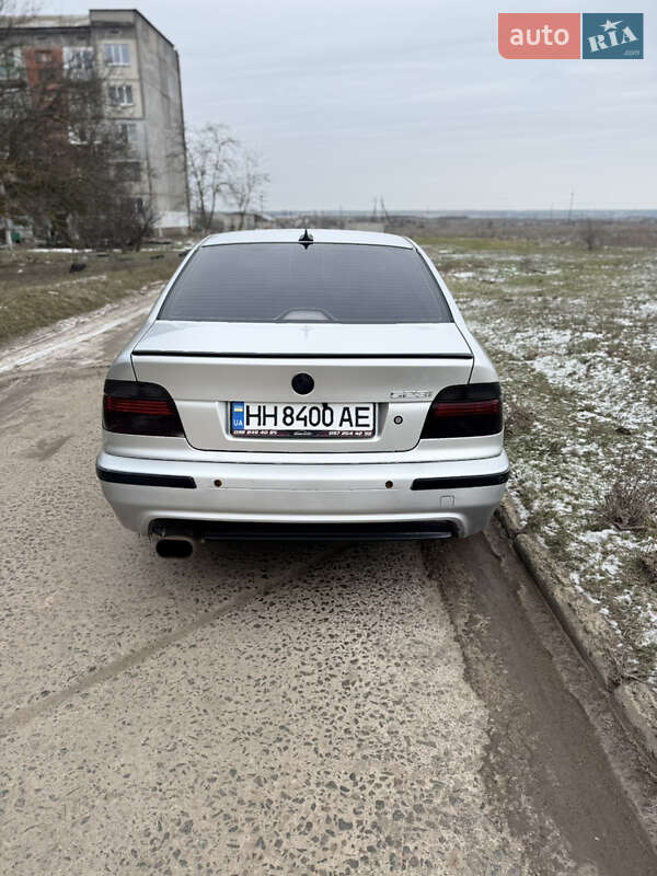 Седан BMW 5 Series 1999 в Снігурівці