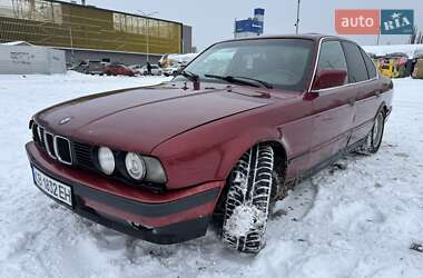 Седан BMW 5 Series 1992 в Киеве