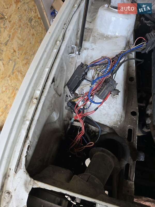 Седан BMW 5 Series 1987 в Львове