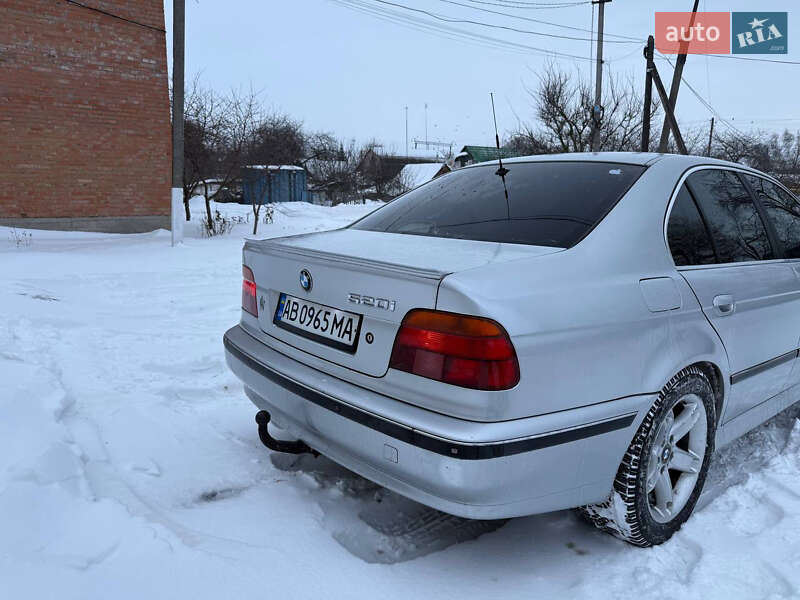 Седан BMW 5 Series 2000 в Казатине фото 4 Седан BMW 5 Series 2000 в Казатине