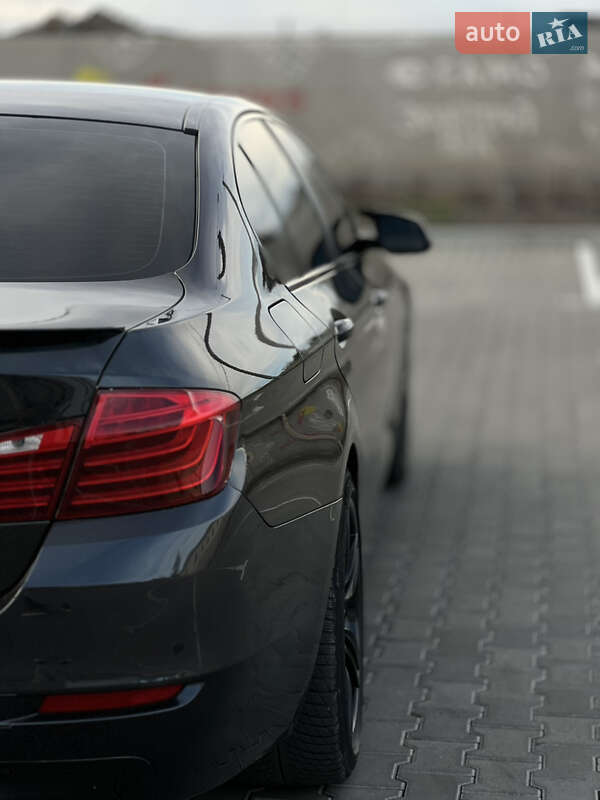Седан BMW 5 Series 2015 в Ивано-Франковске