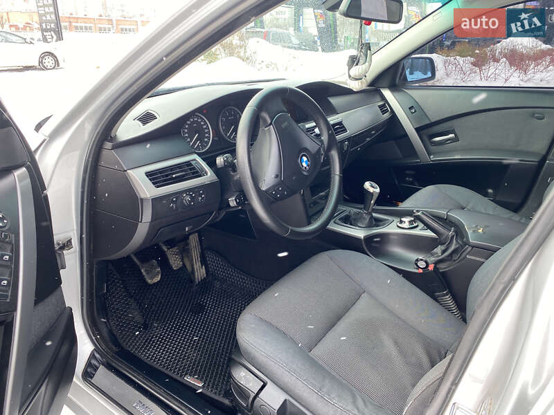 Седан BMW 5 Series 2005 в Хмельницком