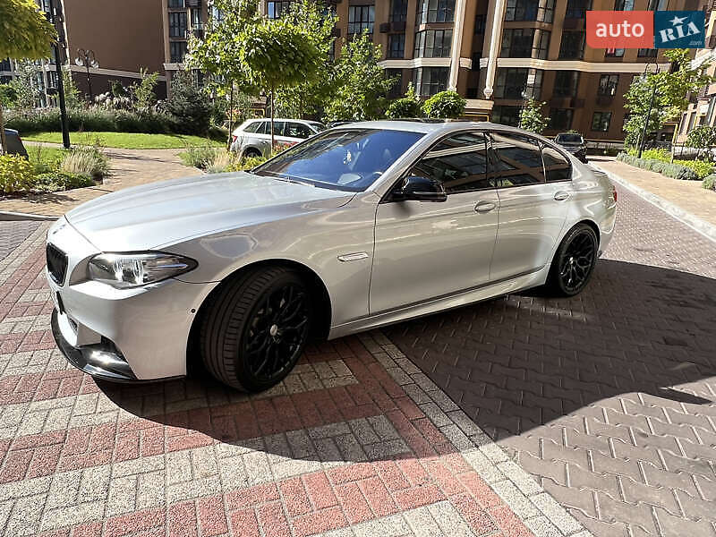 Седан BMW 5 Series 2014 в Киеве