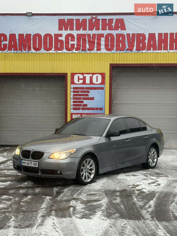 BMW 5 Series 2004
