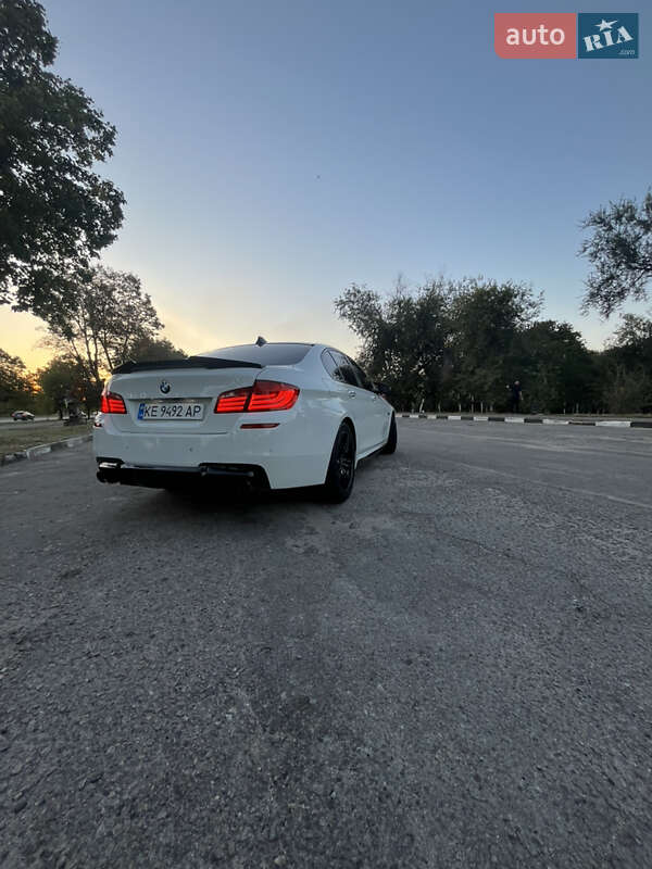 Седан BMW 5 Series 2012 в Запорожье