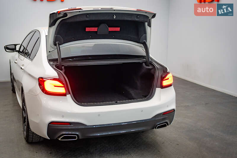 Седан BMW 5 Series 2017 в Киеве фото 7 Седан BMW 5 Series 2017 в Киеве
