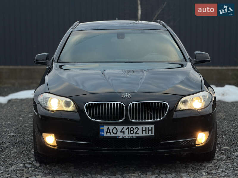 BMW 5 Series 2011 BMW 5 Series 2011