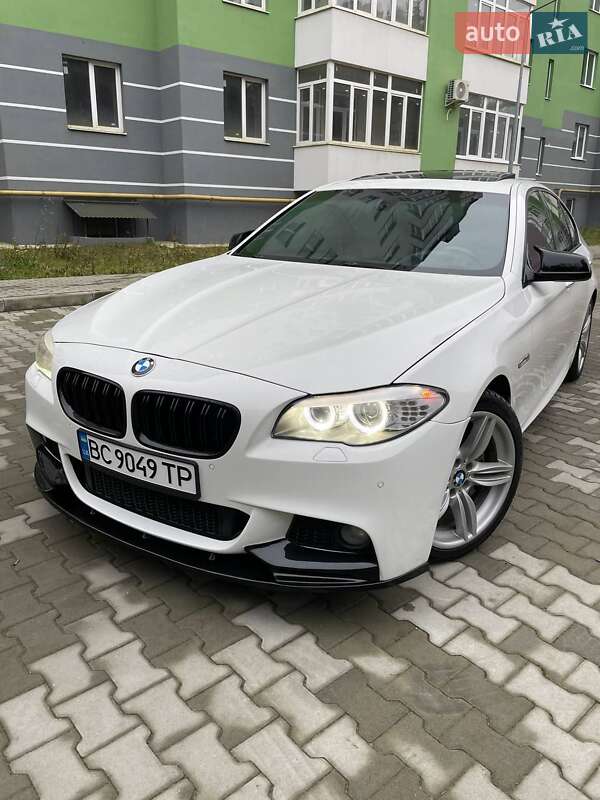 Седан BMW 5 Series 2011 в Львове