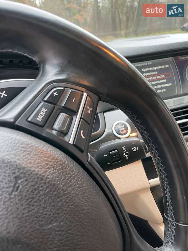 Седан BMW 5 Series 2011 в Львове