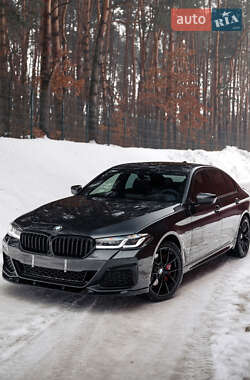 Седан BMW 5 Series 2018 в Львове
