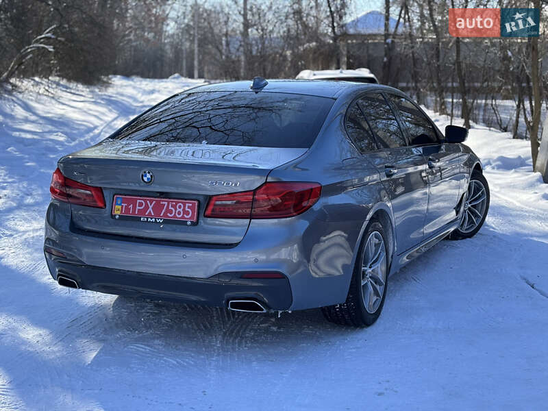 Седан BMW 5 Series 2017 в Барышевке
