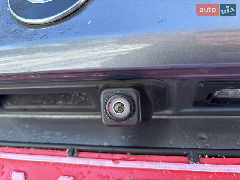 Седан BMW 5 Series 2017 в Барышевке